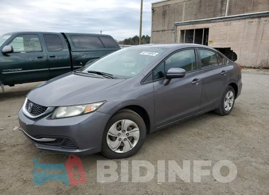 19XFB2E56EE053269 Photo# 1