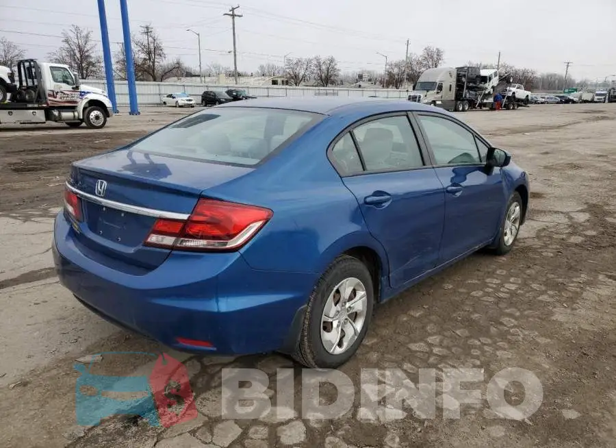 2HGFB2F55EH558692 Photo# 3