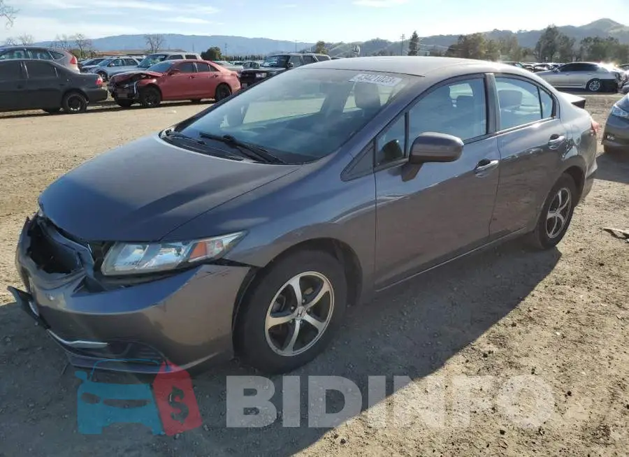 2HGFB2F7XFH528445 Photo# 1