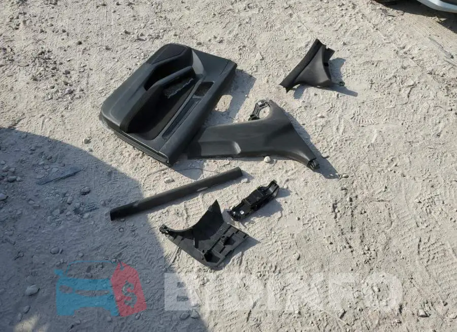 2HGFE1F75NH305553 Photo# 12