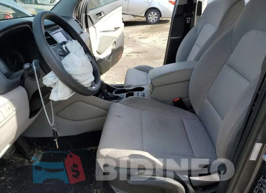 KM8J2CA46JU754639 Photo# 7