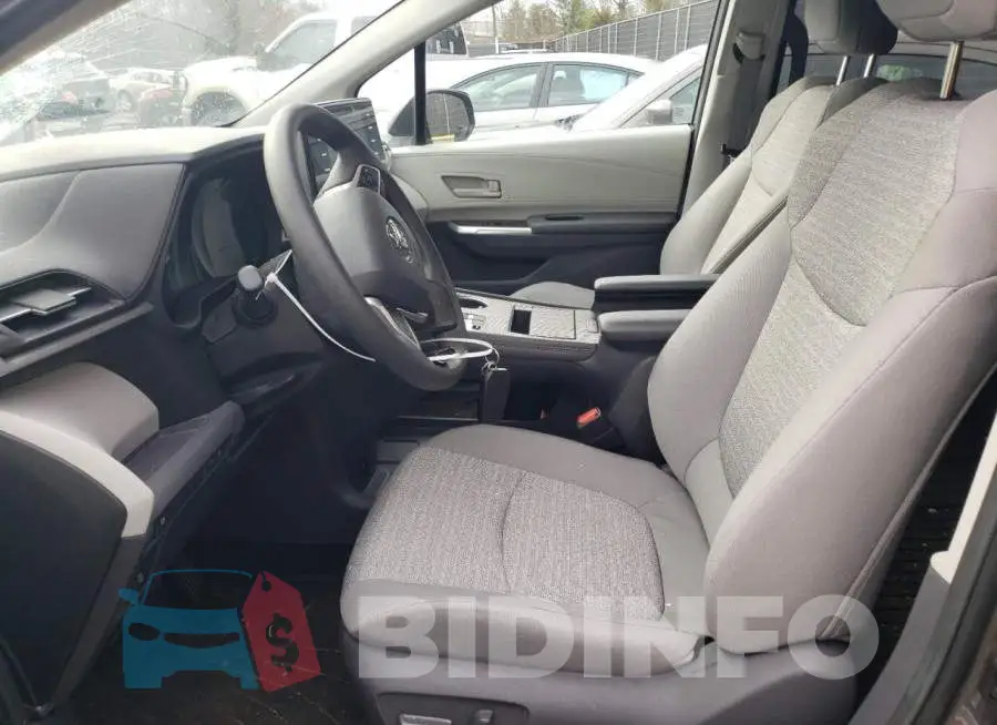 5TDBRKEC8MS053819 Photo# 7