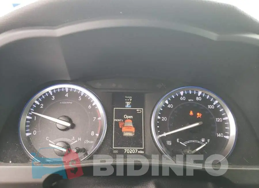 5TDYKRFH8GS155997 Photo# 9