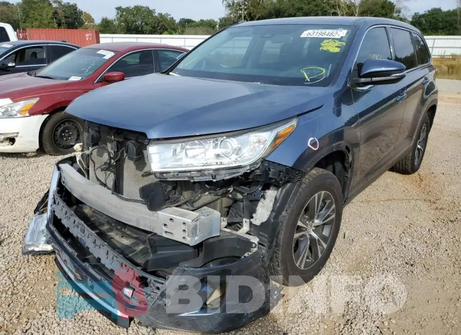 5TDZZRFH4KS358281 Photo# 2