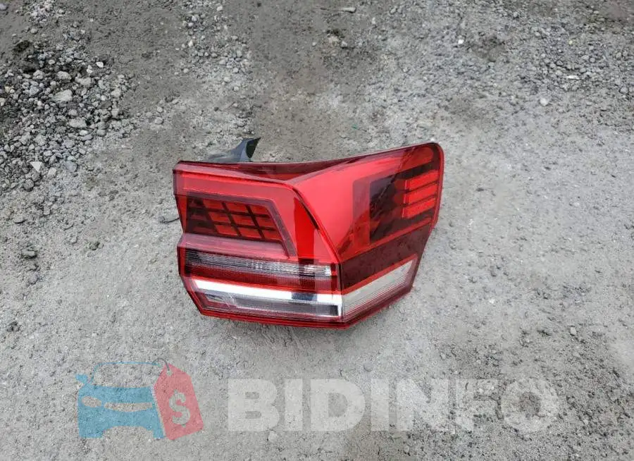 1V2MR2CA7KC604071 Photo# 12