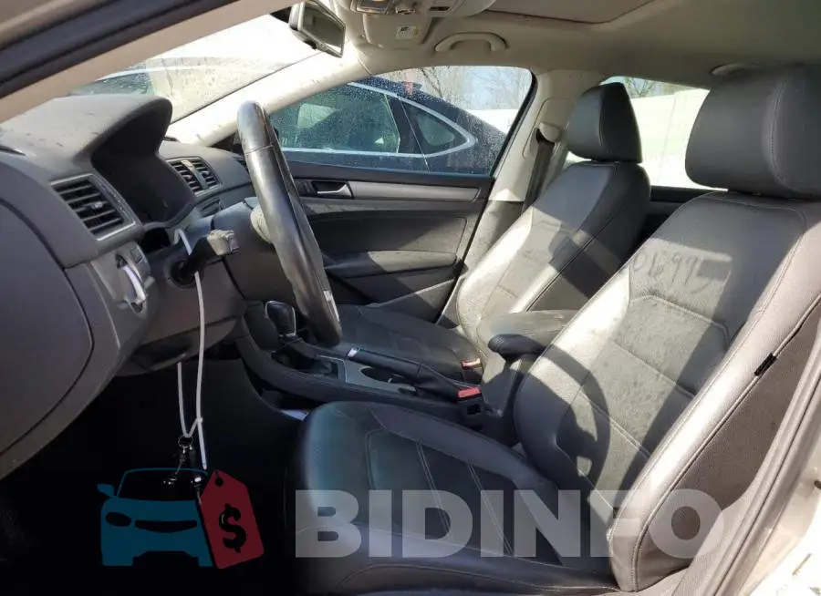 1VWBN7A32EC099838 Photo# 7