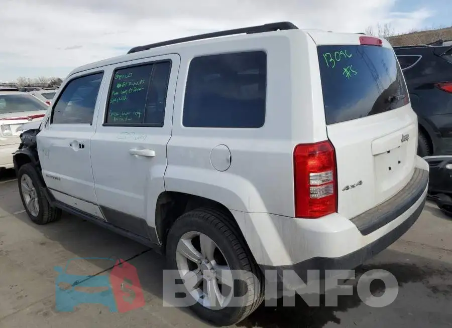 1C4NJRFB7ED687915 Photo# 2
