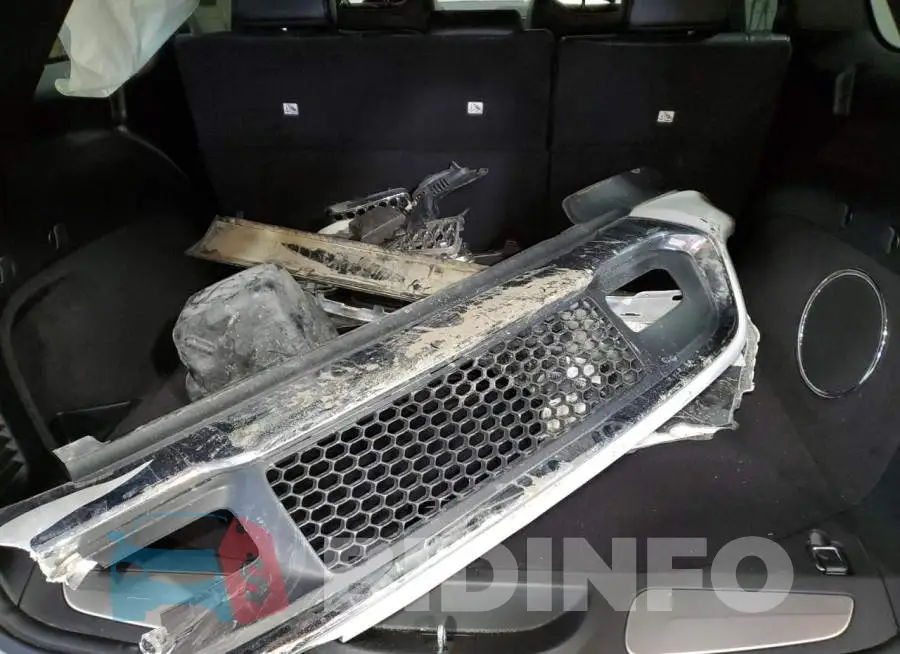 1C4RJFCG3KC577123 Photo# 12