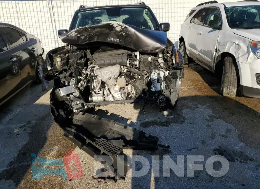ZACCJBBB7JPJ32895 Photo# 5
