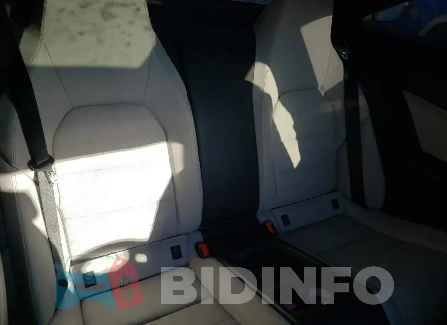 WDDGJ5HB5EG171054 Photo# 10