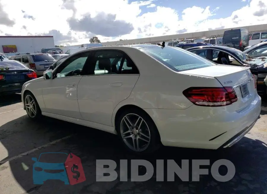WDDHF5KB1FB095524 Photo# 2