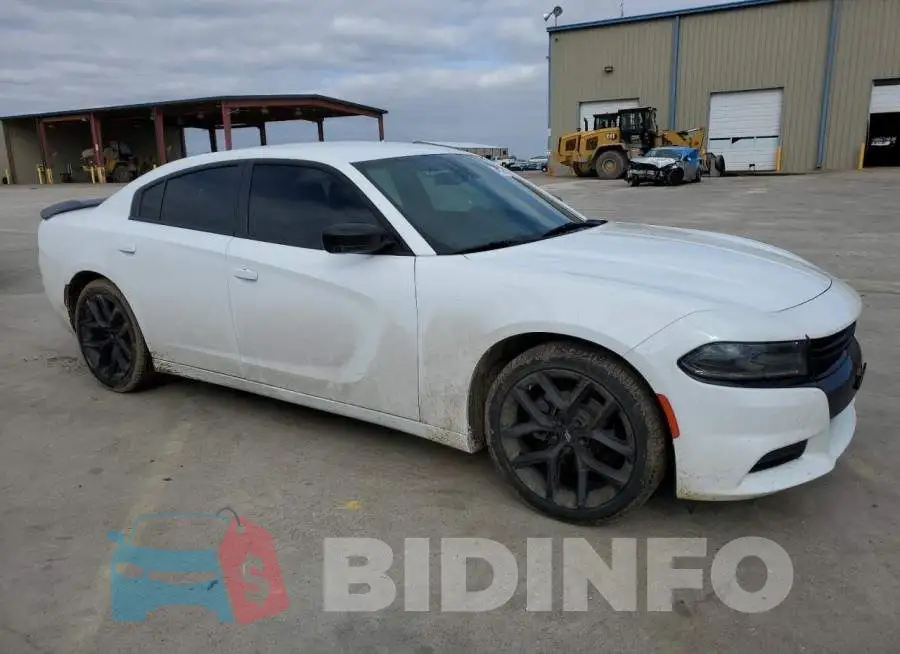 2C3CDXBG4KH662154 Photo# 4