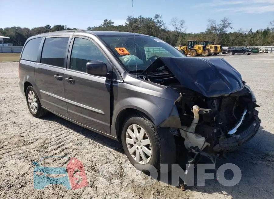 2C4RC1BG6FR695940 Photo# 4