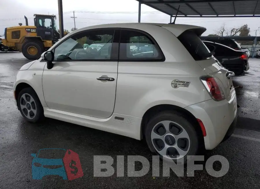 3C3CFFGE3FT749844 Photo# 2
