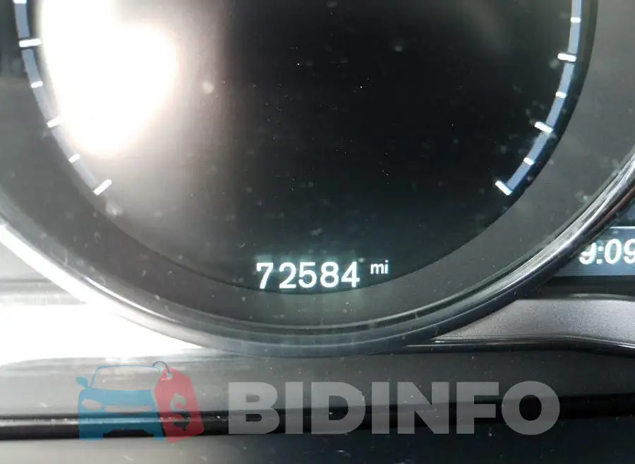 YV126MFK2F1348645 Photo# 8