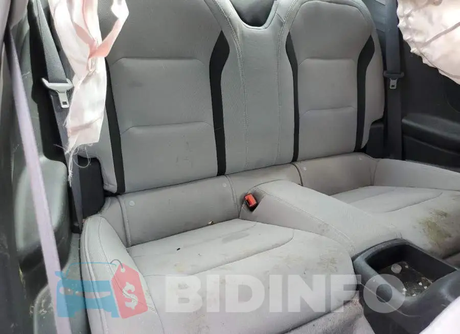 1G1FB1RS0K0121802 Photo# 10