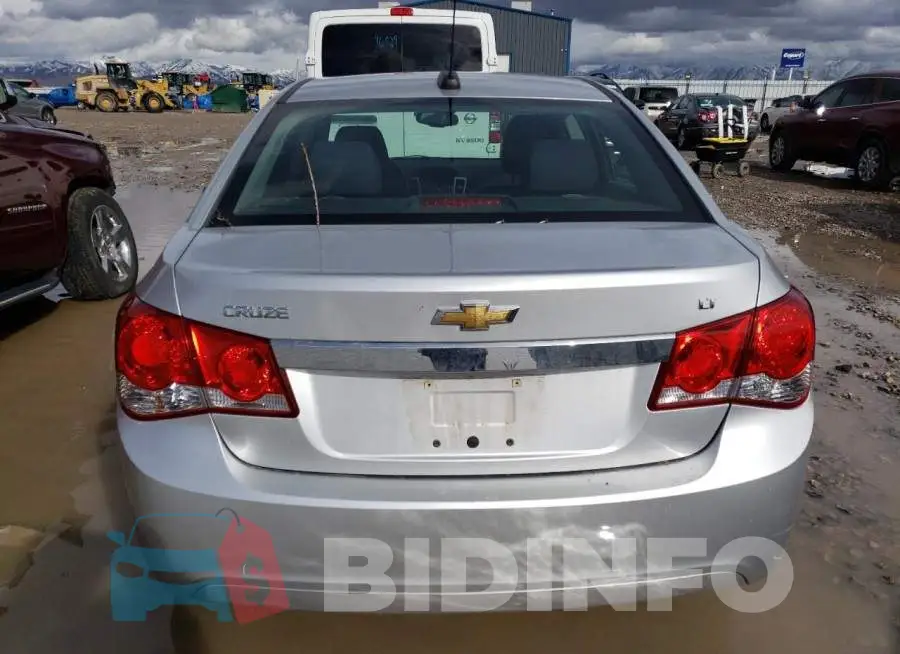 1G1PC5SB1F7148474 Photo# 6
