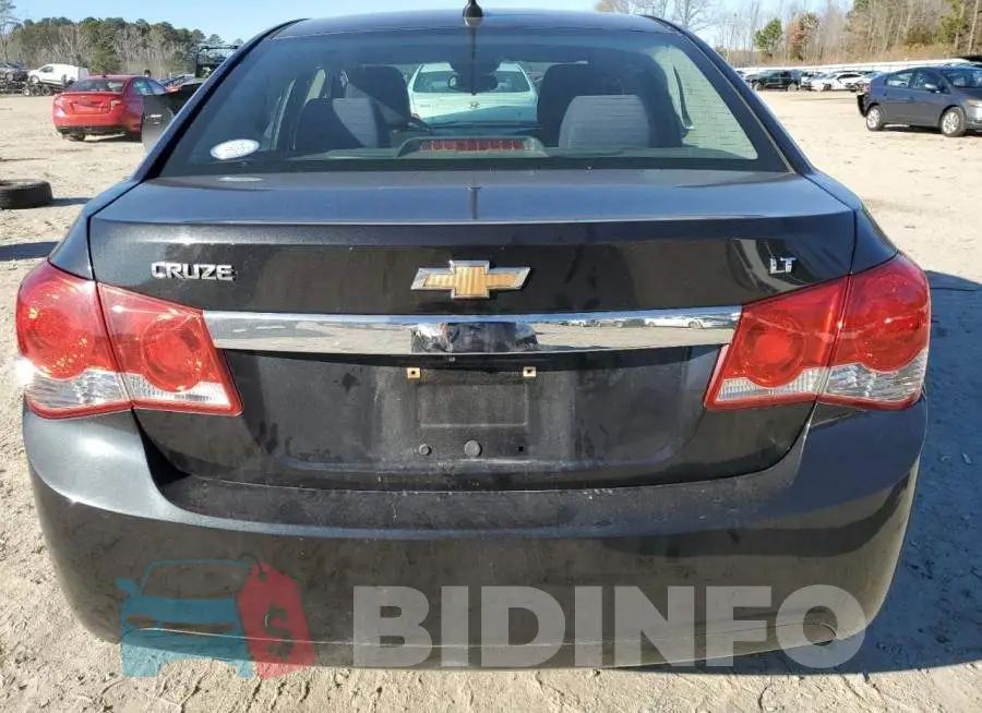 1G1PC5SB2E7315942 Photo# 6
