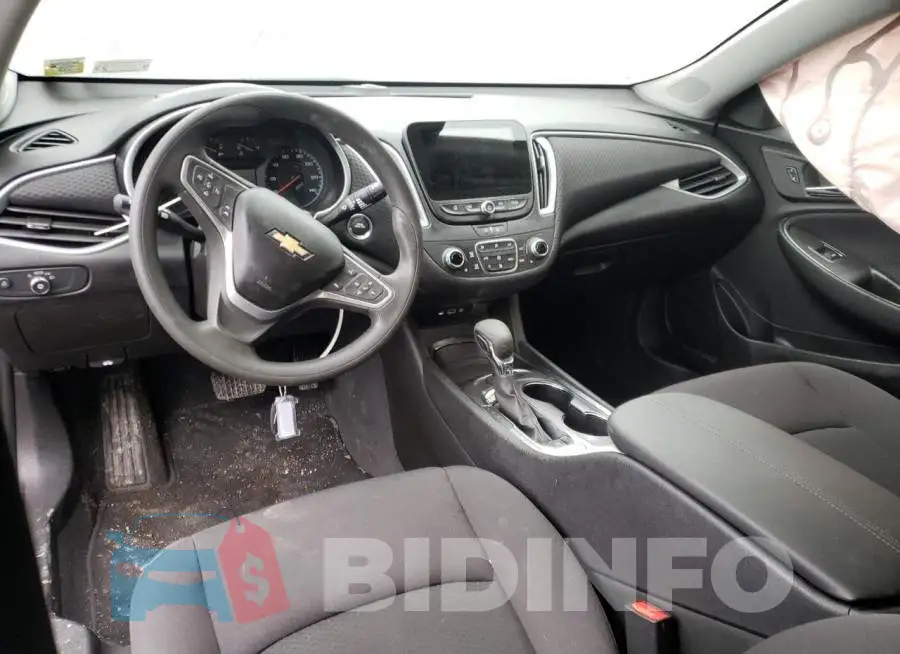 1G1ZD5ST3PF140818 Photo# 8