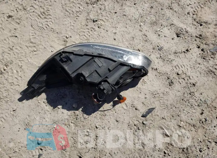 1FADP3F29JL207421 Photo# 12