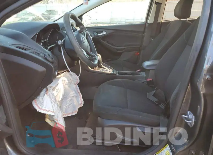 1FADP3F2XJL214510 Photo# 7
