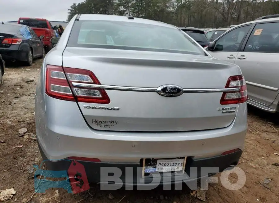 1FAHP2F86JG124151 Photo# 6
