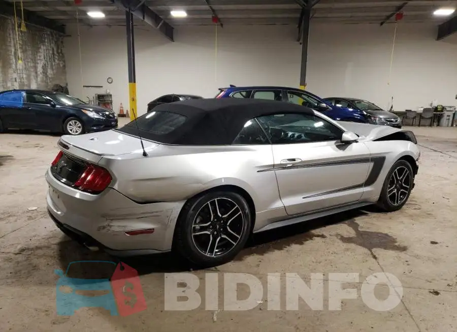1FATP8UH6J5118071 Photo# 3