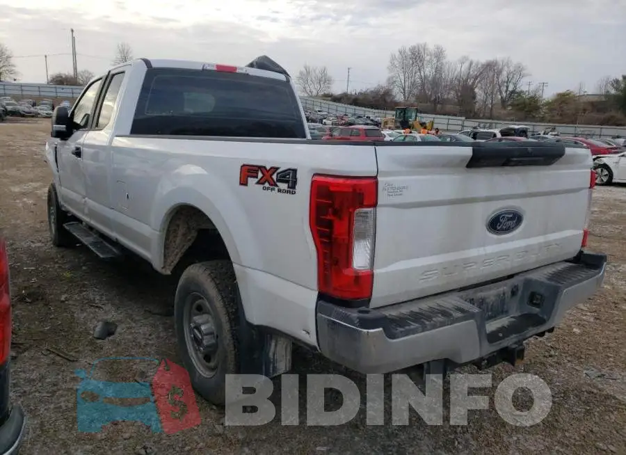 1FT7X2B67KEG65684 Photo# 3