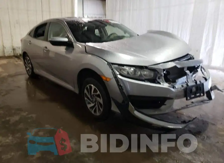 19XFC2F72HE202830 Photo# 4