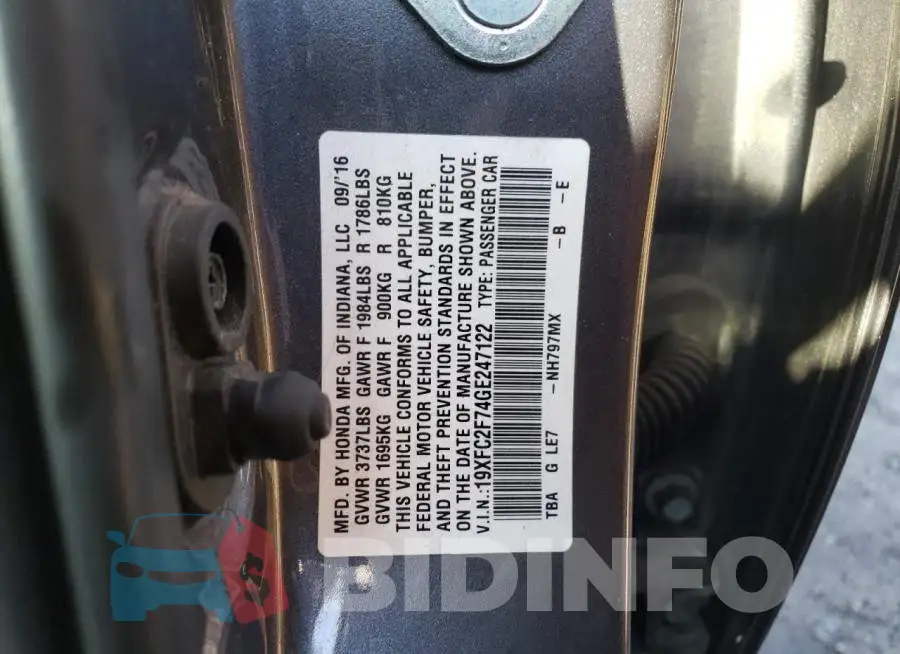 19XFC2F74GE247122 Photo# 12