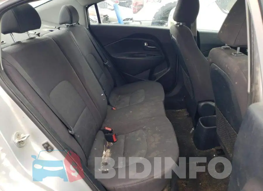 KNADM4A37G6676410 Photo# 10
