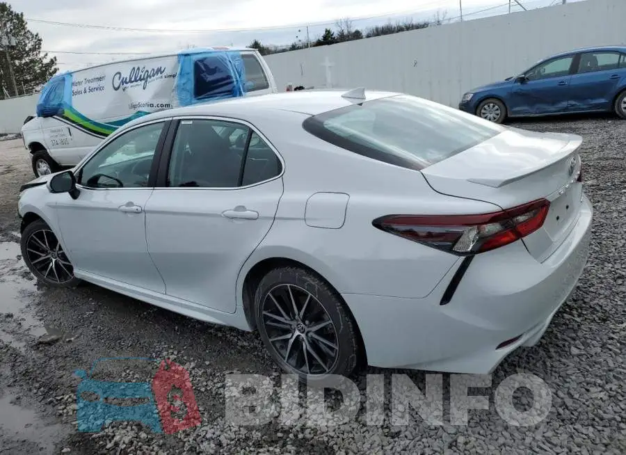 4T1G11AK2NU070404 Photo# 2