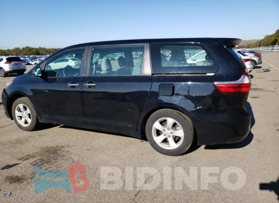 5TDZZ3DC8HS772242 Photo# 2