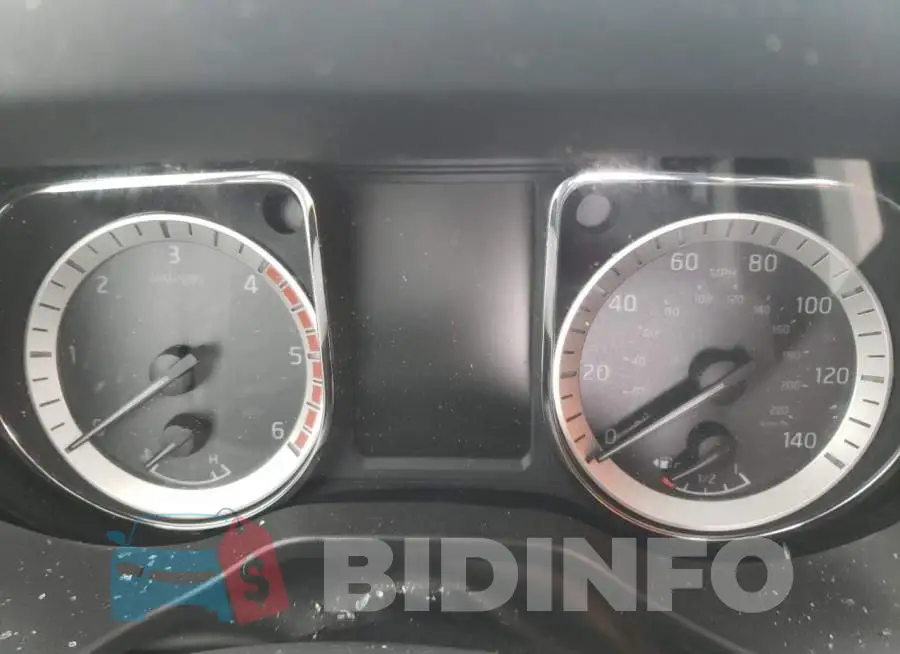 1N6BA1F40KN506288 Photo# 8