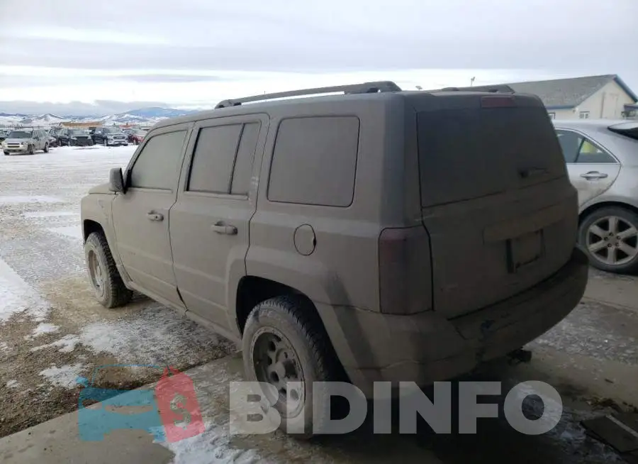 1C4NJPBB7ED632312 Photo# 2