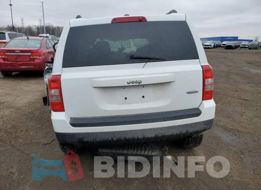 1C4NJPFB6FD149910 Photo# 6