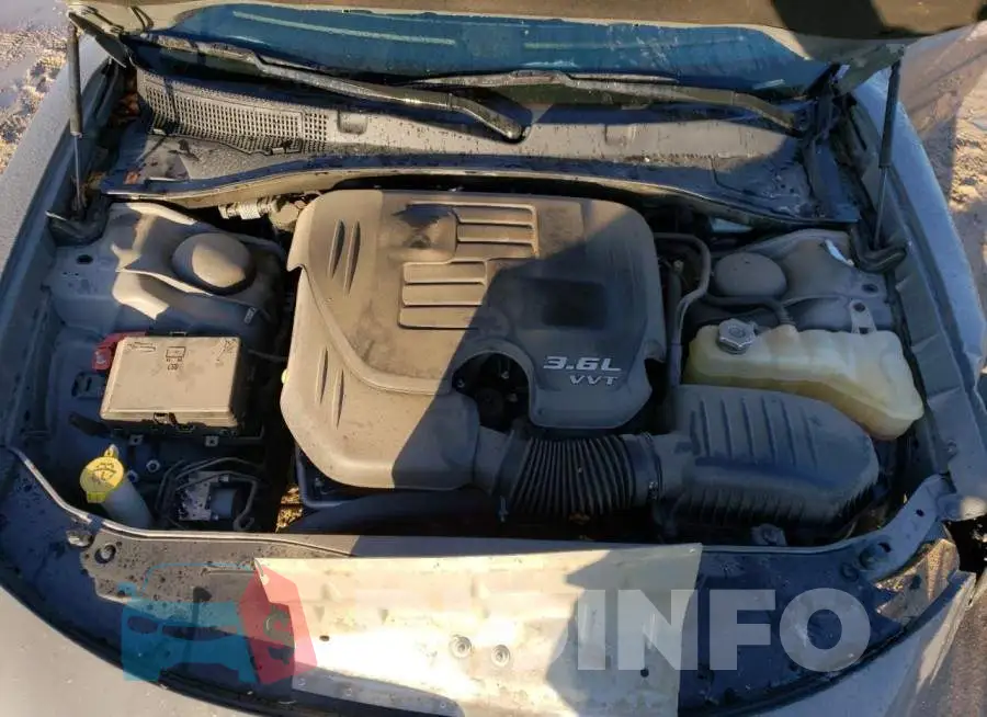 2C3CDXBG2JH180443 Photo# 11