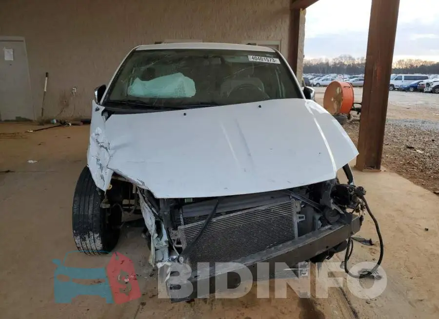 2C4RC1CGXFR657674 Photo# 5