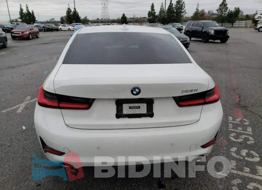 3MW5R1J04L8B39443 Photo# 6