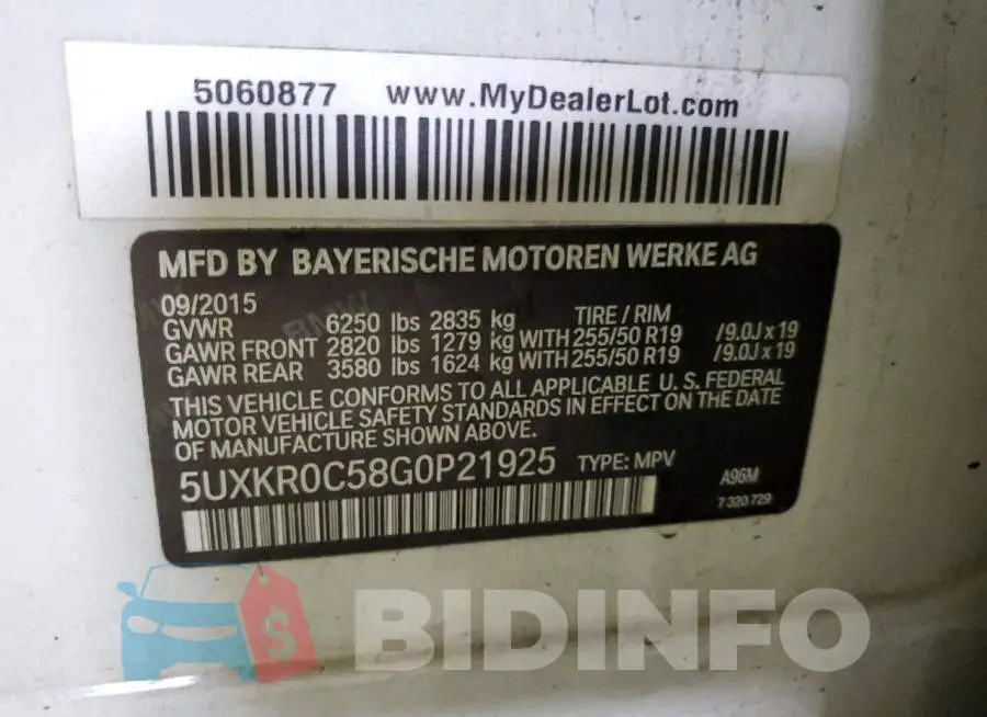 5UXKR0C58G0P21925 Photo# 13