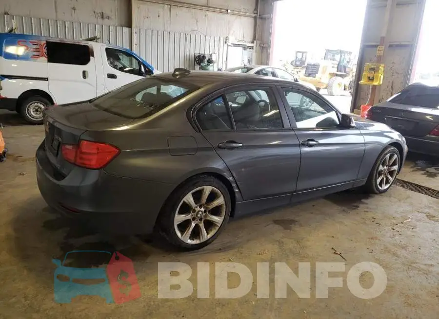 WBA3B3G55FNT17999 Photo# 3