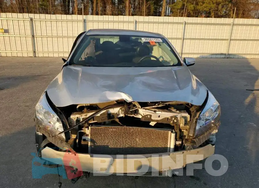 1G11D5SL7FF128974 Photo# 5