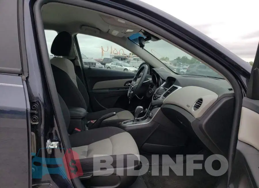 1G1PA5SHXF7299419 Photo# 5