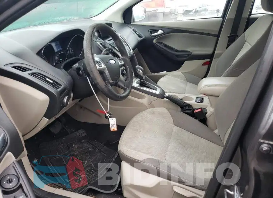 1FADP3F26EL400695 Photo# 7
