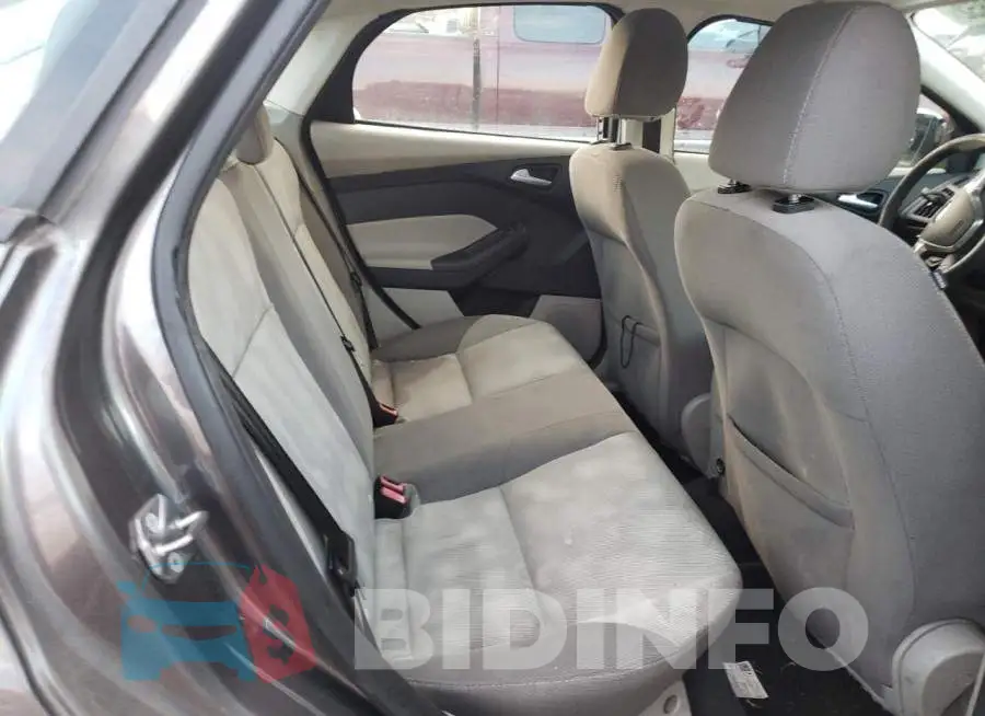 1FADP3F26EL400695 Photo# 10