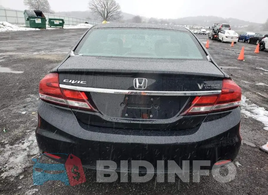 19XFB2F83FE051280 Photo# 6