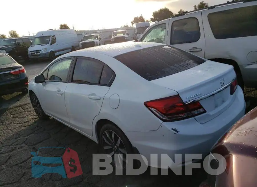 19XFB2F9XFE281407 Photo# 2
