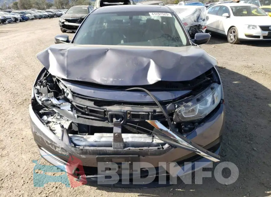 19XFC2F71GE211680 Photo# 5