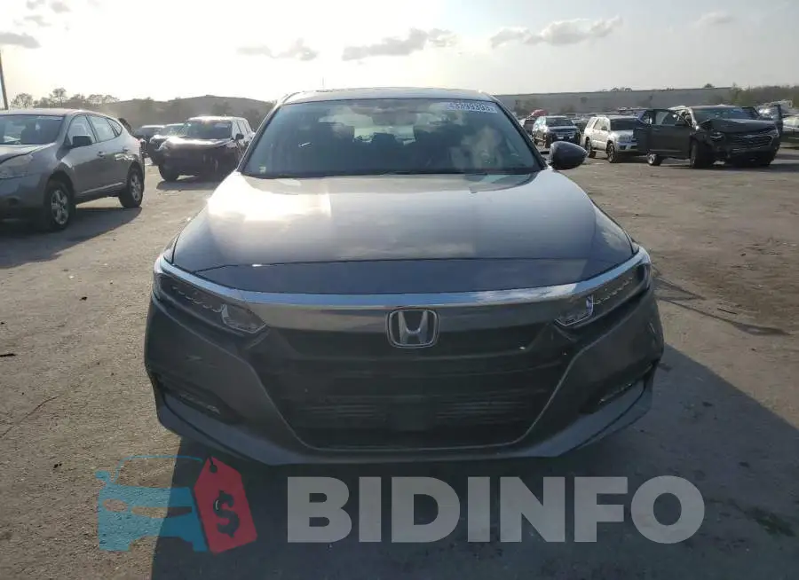 1HGCV1F52KA014617 Photo# 5