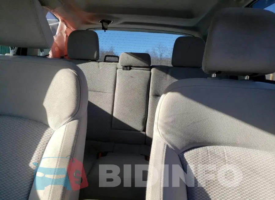 JF2SJAECXJG479844 Photo# 10